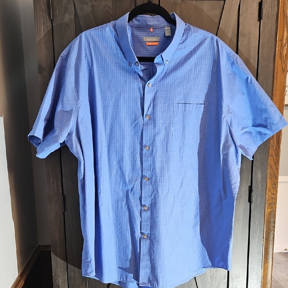 Van Heusen Light Blue Casual Button Down Shirt